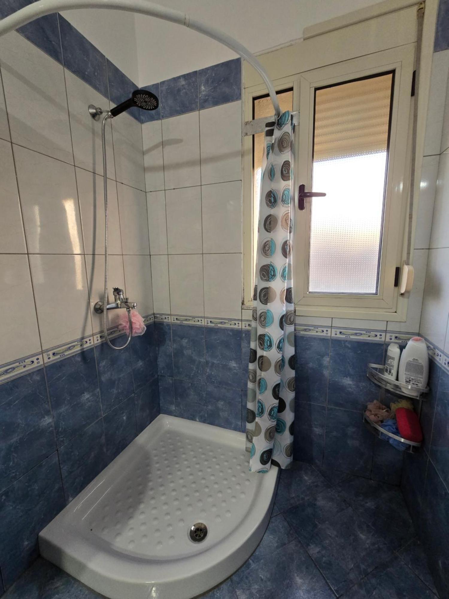 Modern , Quiet , Family Friendly & Fully Furnished Apartment Vlore Luaran gambar